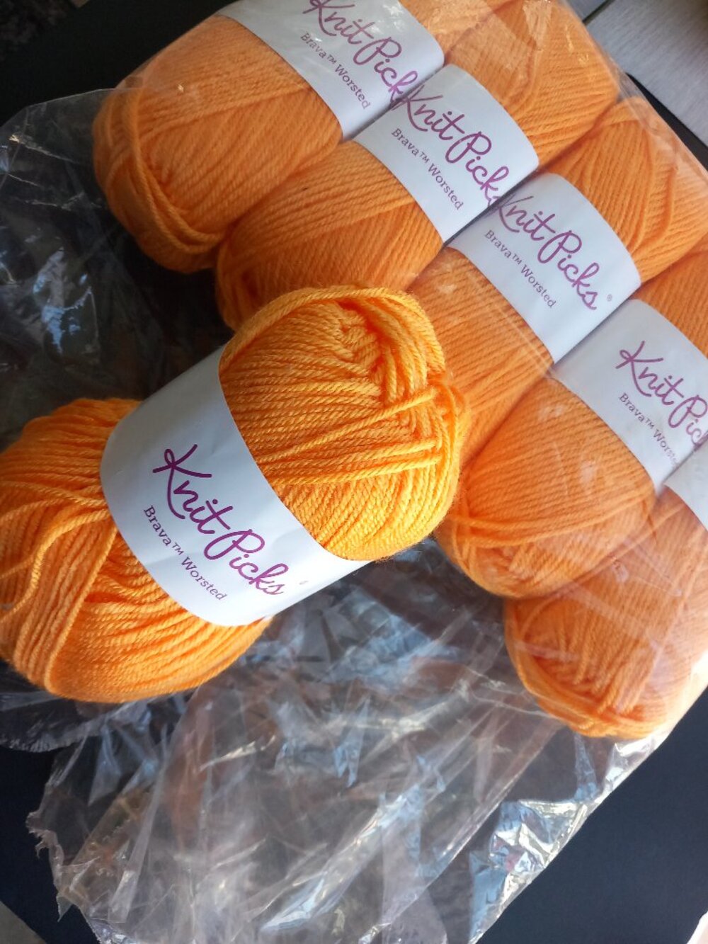 6 Skiens Knit Picks Brava Worsted Color 'Caution' / orange (218 yrs/skien)